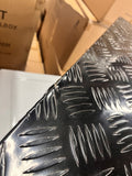 30" Aluminum tool box - Black - no side handles DENTED